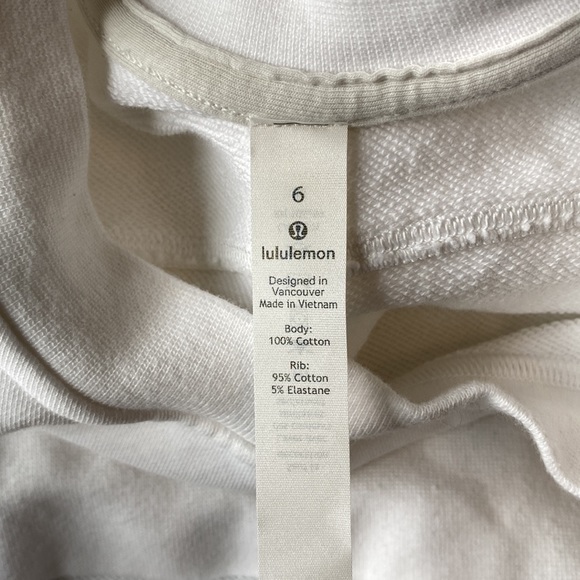 Lululemon perfectly oversized sweatshirt - Picture 2 of 3